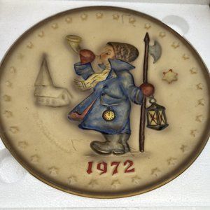 Hummel Vintage 1972 - 1979 Annual Plates with Boxes